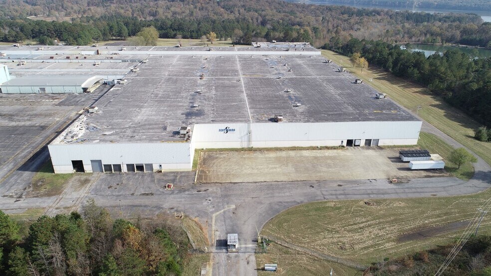 More Photos Of 1762 Goosepond Dr, Scottsboro Warehouse For Sale