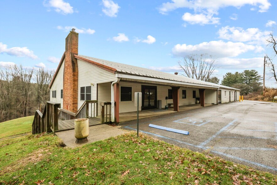 More Photos Of 5734 Durbin Rd, Bellville Specialty For Sale