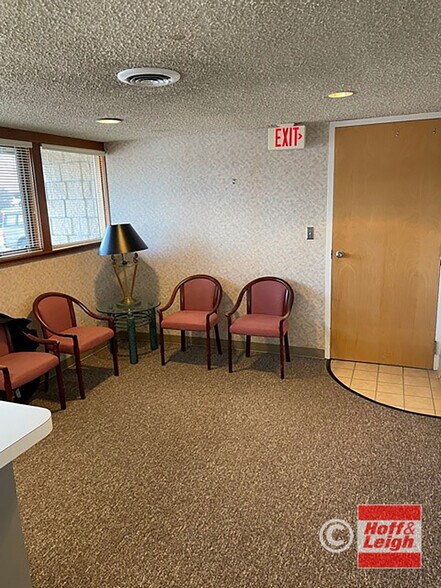 More Photos Of 70 N Miller Rd, Akron Office For Lease