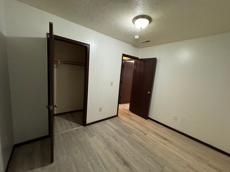 More Photos Of , Cahokia Multifamily For Sale