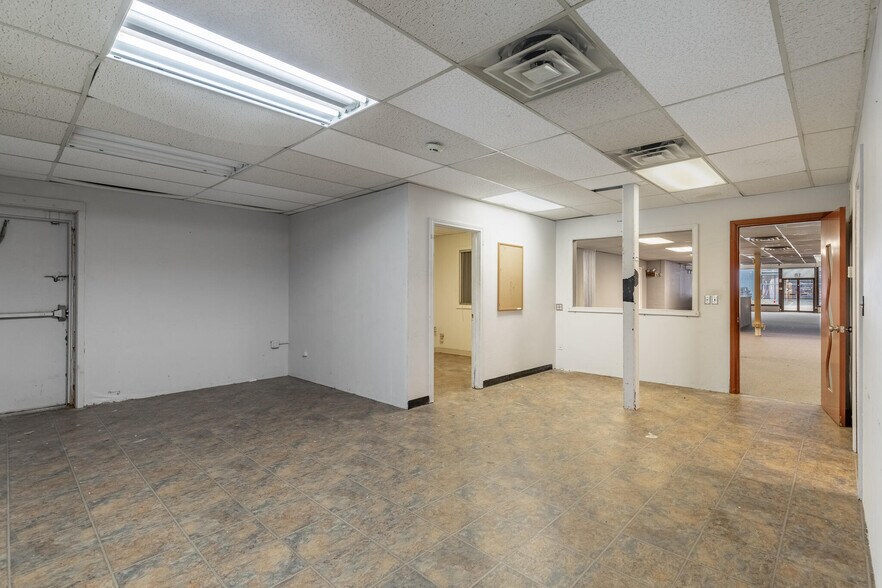 More Photos Of 18 Water St, Danvers Storefront Retail Office For Sale