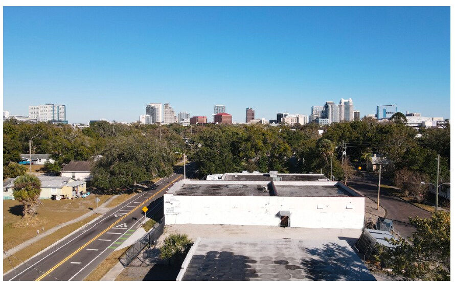 More Photos Of 1028 W Washington St, Orlando Light Distribution For Lease