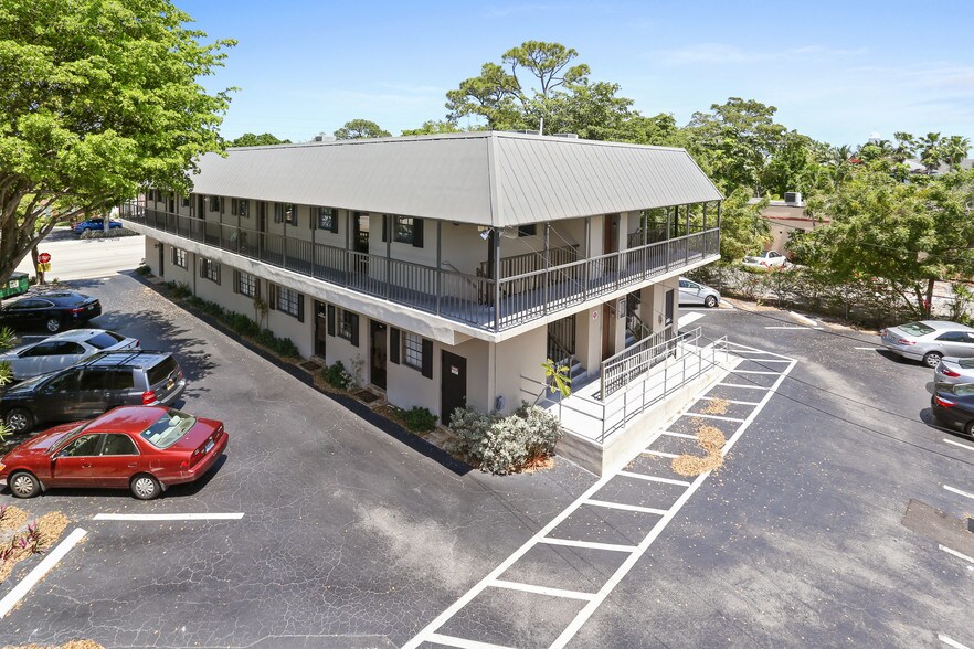 More Photos Of 1650 NE 26th St, Wilton Manors Medical For Sale