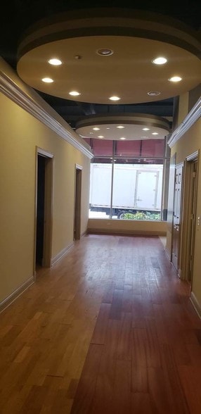 More Photos Of 1240-1254 S Michigan Ave, Chicago Apartments For Lease