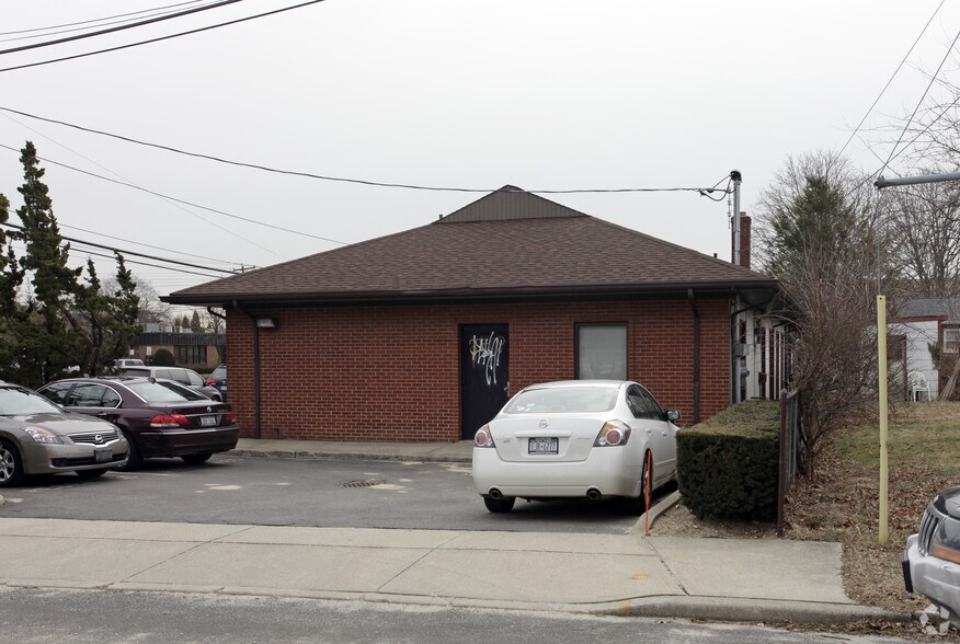 More Photos Of 2000 Deer Park Ave, Deer Park Coworking Space
