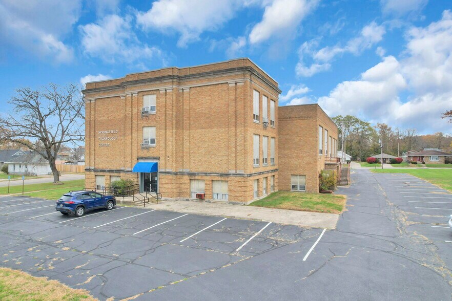 More Photos Of 300 E Auburn Ave, Springfield Office For Sale