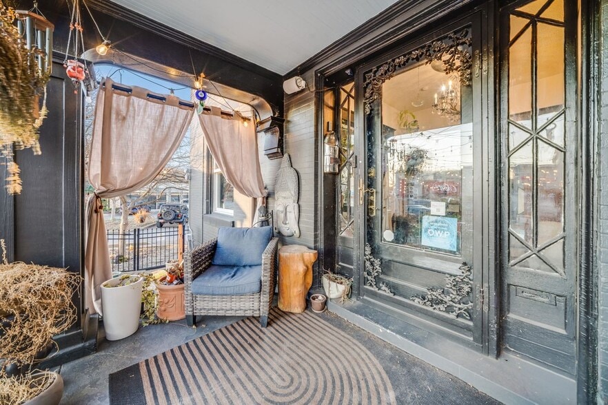 More Photos Of 1265 Bardstown Rd, Louisville General Retail For Sale