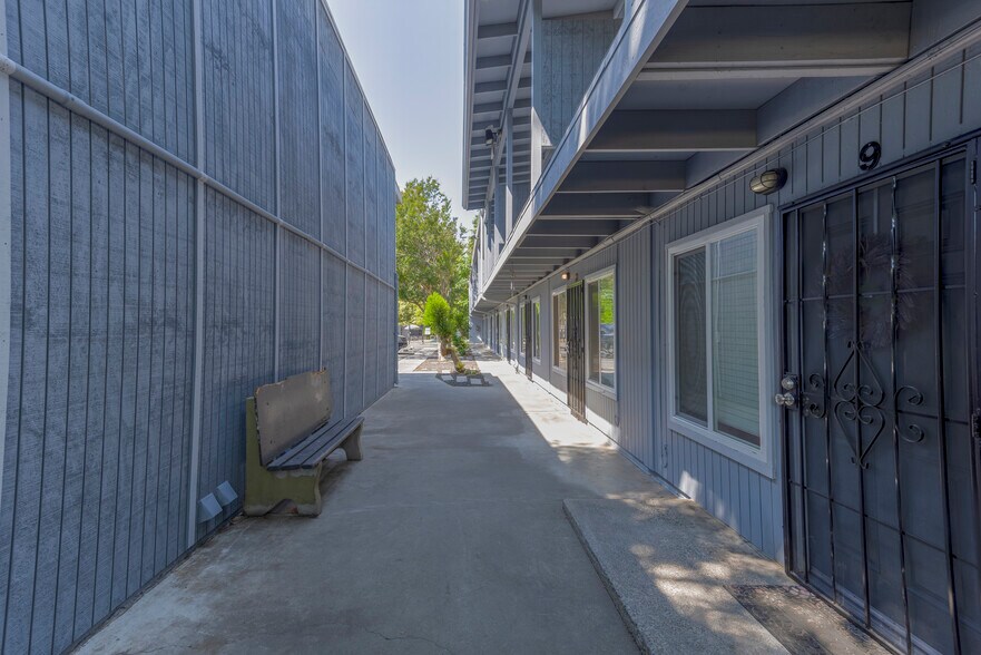 More Photos Of 810 W 1st Ave, Chico Multifamily For Sale