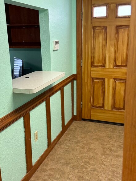 More Photos Of 1116 Us-17, Palatka Medical For Lease