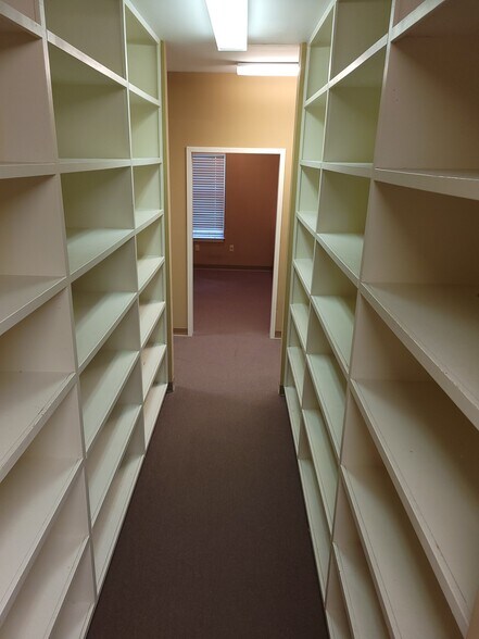 More Photos Of 1015 Cordova Station Ave, Cordova Office For Lease
