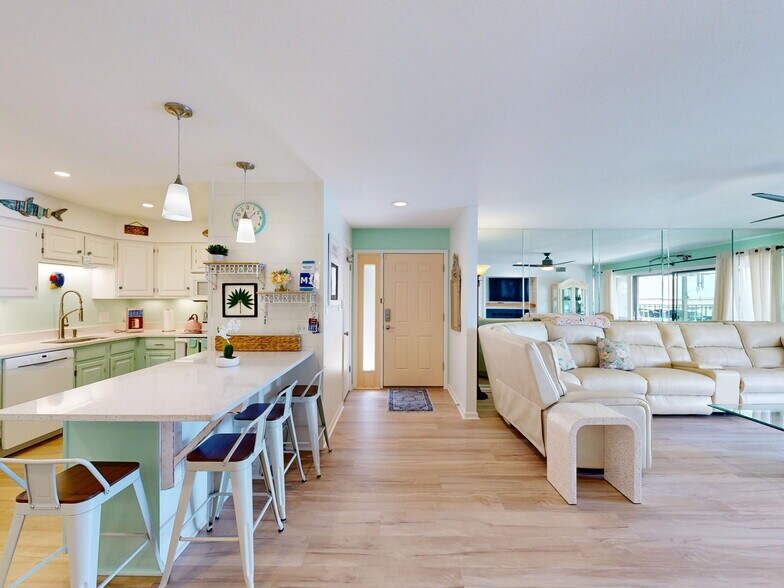 More Photos Of 200 Hamilton Oaks Dr, Hot Springs Apartments For Sale