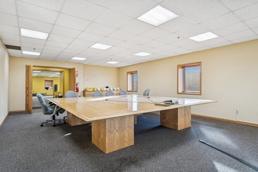More Photos Of 100 Isanti Pky NE, Isanti Warehouse For Sale