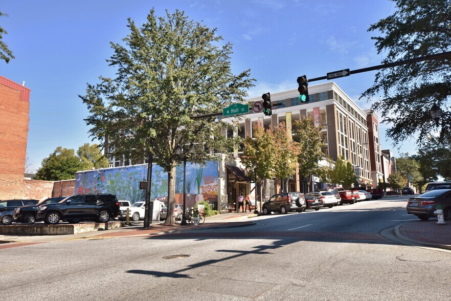 More Photos Of 269 N Hull St, Athens Apartments For Lease