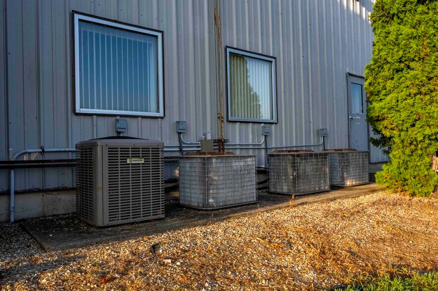 More Photos Of 1 Rooster Way, Barry Industrial For Sale