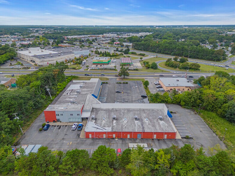 More Photos Of 781 Brick Blvd, Brick General Retail For Lease