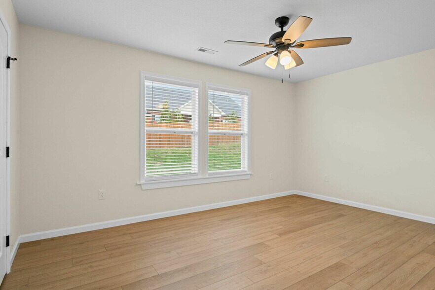 More Photos Of 1763 Strawberry Meadows Way, Knoxville Apartments For Sale