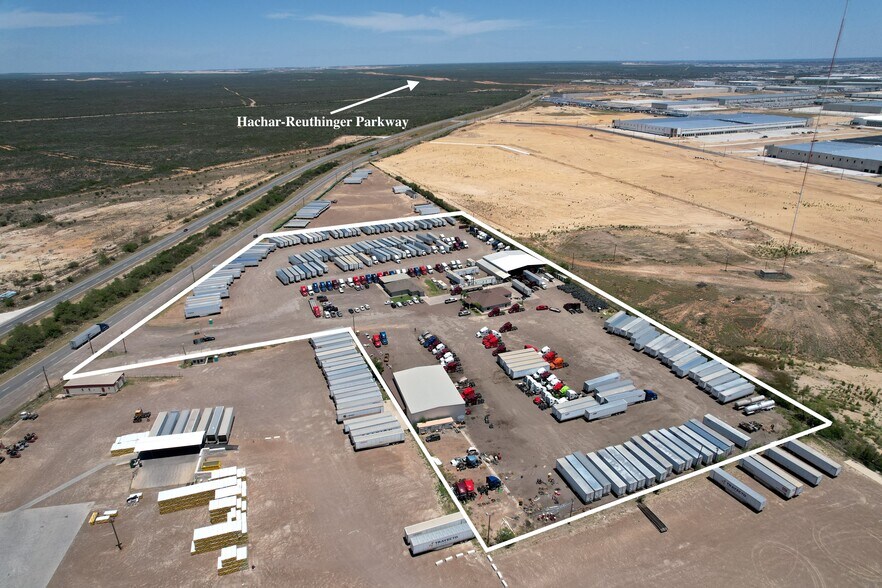 More Photos Of 20951 Mines Rd, Laredo Truck Terminal For Lease