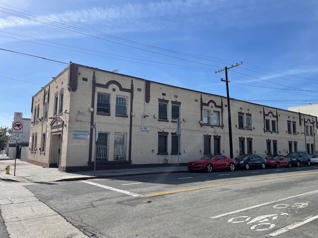 More Photos Of 543 Broad Ave, Wilmington Apartments For Sale