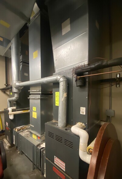 More Photos Of 925 N 8th St, Camden Service For Sale