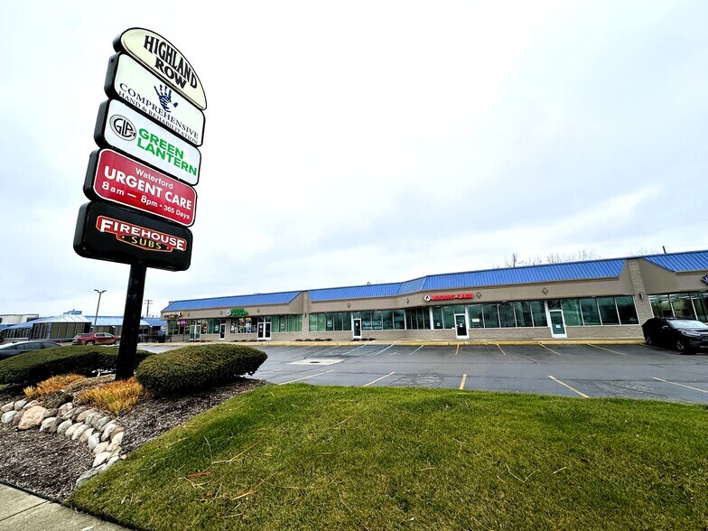 Primary Photo Of 5790-5832 Highland Rd, Waterford Storefront Retail Office For Lease