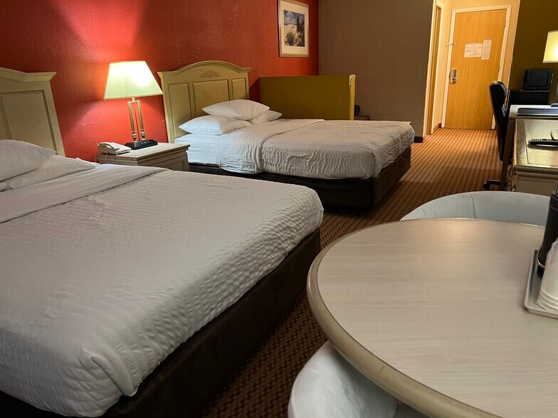 More Photos Of 1614 Antique City Dr, Walnut Hotel For Sale