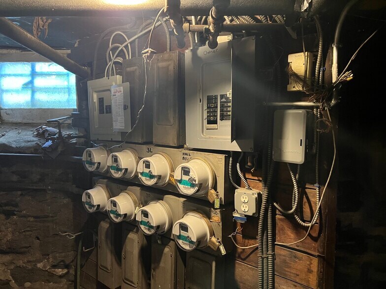 More Photos Of , Mount Vernon Multifamily For Sale