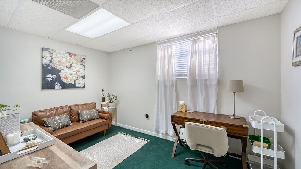 More Photos Of 1505 Tamiami Trl S, Venice Medical For Sale