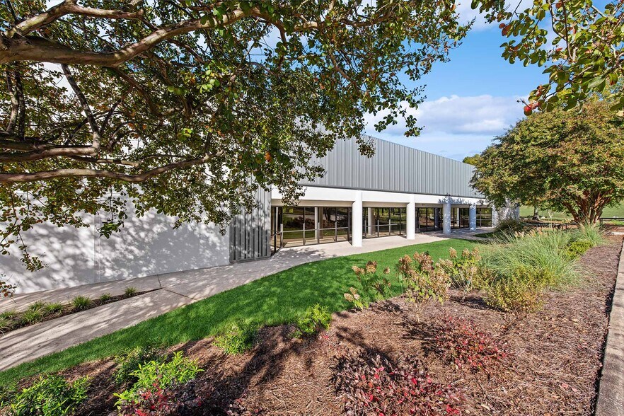 More Photos Of 4900 Prospectus Dr, Durham Research And Development For Lease