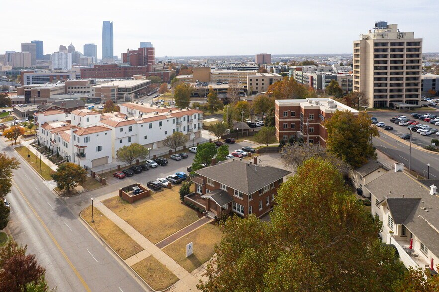 More Photos Of 1319 N Classen Dr, Oklahoma City Office For Lease