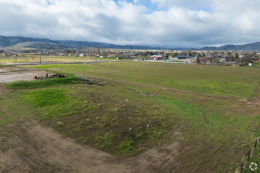 More Photos Of 21501 Tucker Rd, Tehachapi Land For Sale