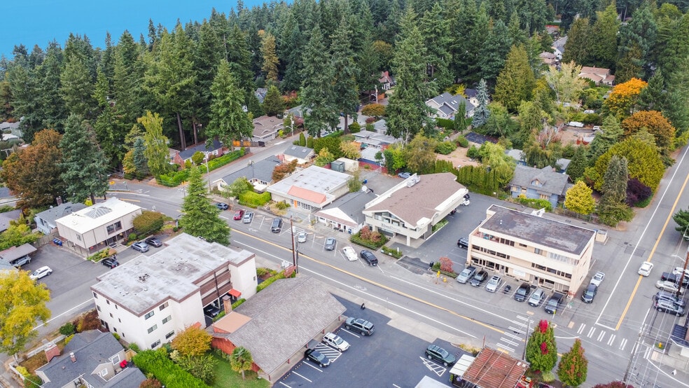More Photos Of 2116 SW 152nd St, Burien Post Office For Sale