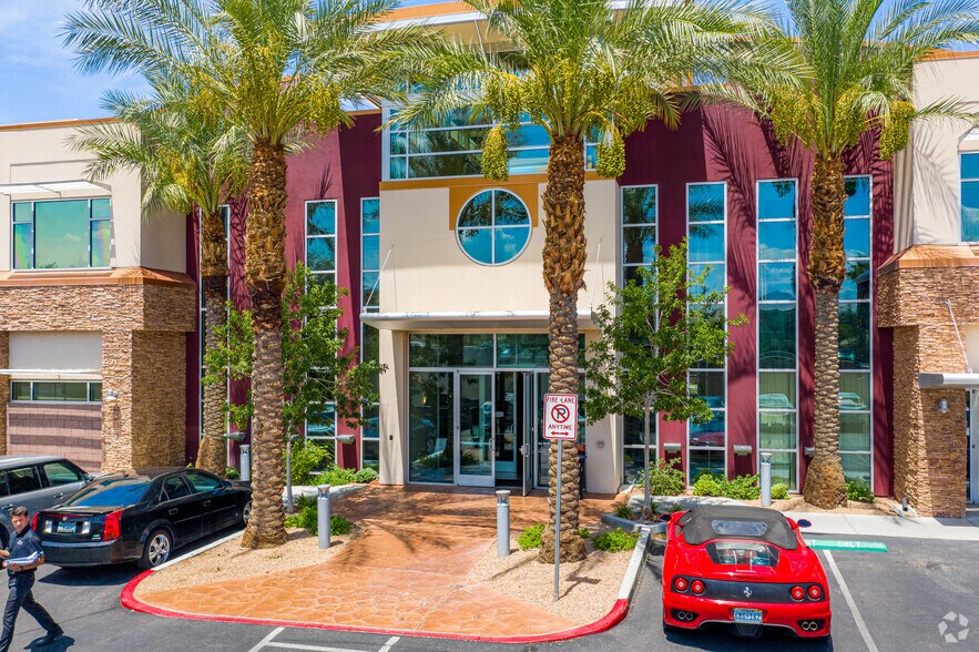 More Photos Of 2779 W Horizon Ridge Pky, Henderson Medical For Lease
