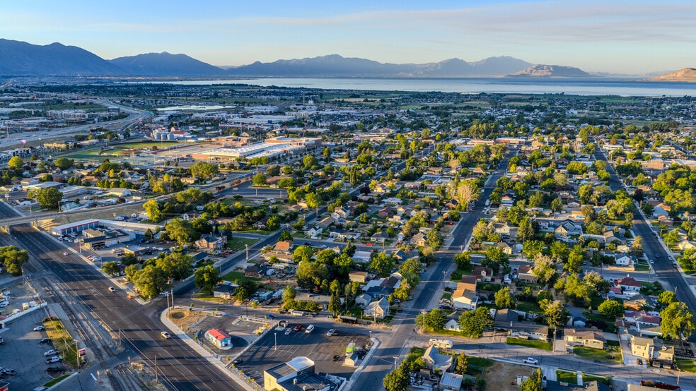 More Photos Of 390 E State St, Lehi Fast Food For Sale