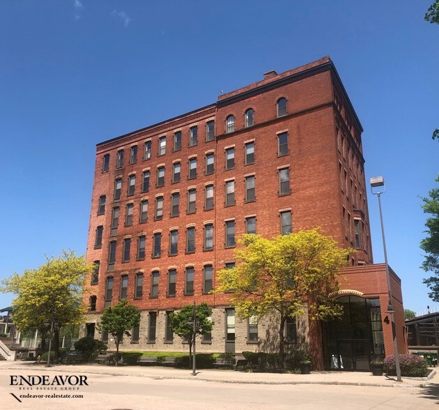 More Photos Of 4 Commercial St, Rochester Loft Creative Space For Lease