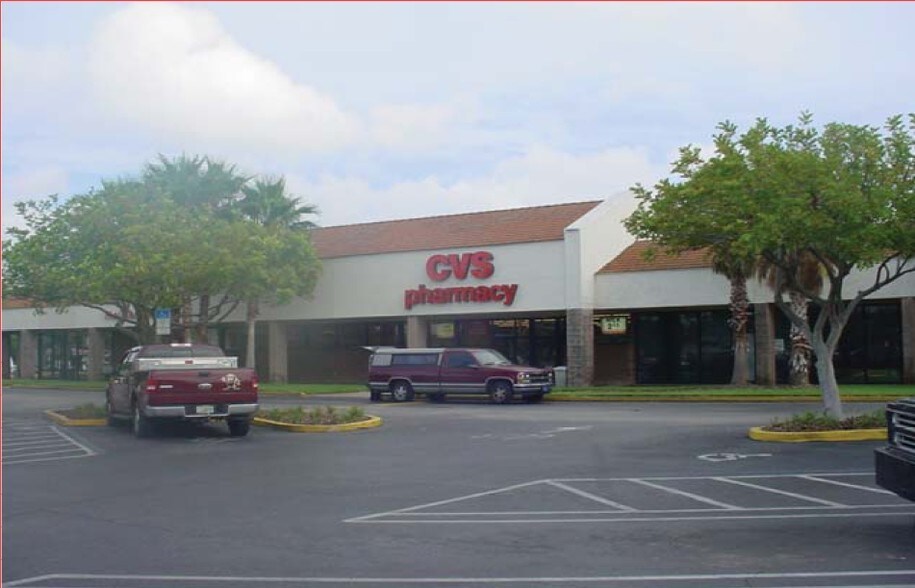 More Photos Of 6463-6501 102nd Ave, Pinellas Park Storefront For Lease