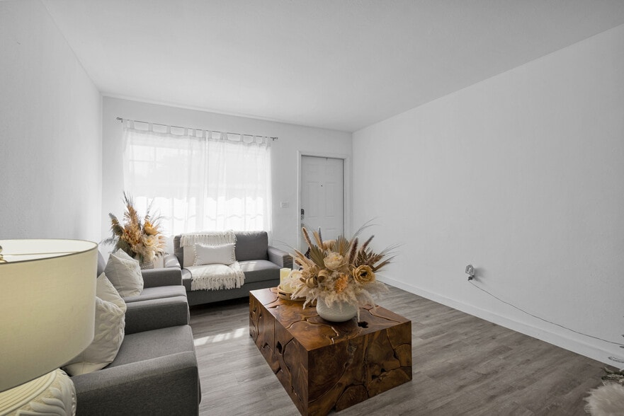 More Photos Of 3711 SW 27th Ter, Miami Specialty For Sale