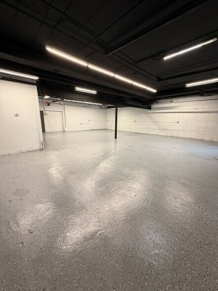 More Photos Of 11 Front St, Weymouth Office Residential For Lease