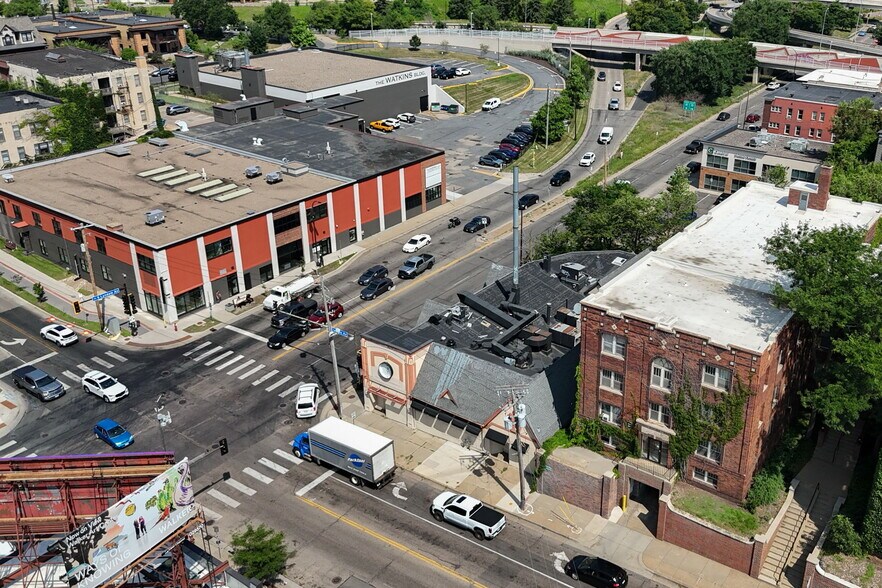 More Photos Of 1925 Lyndale Ave S, Minneapolis General Retail For Sale