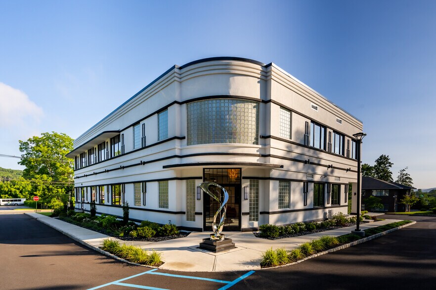 More Photos Of 47 Main St, Sparta Office For Lease