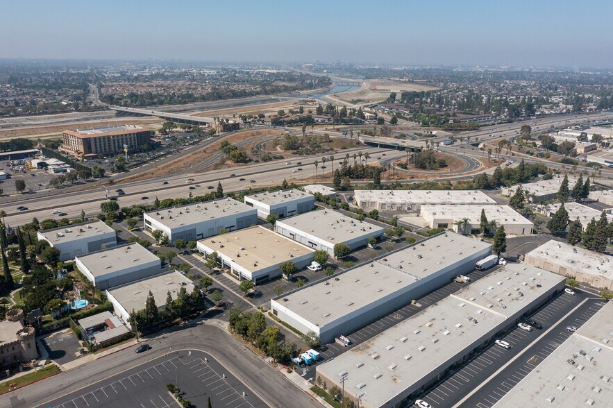 More Photos Of 1025 N Shepard St, Anaheim Warehouse For Sale