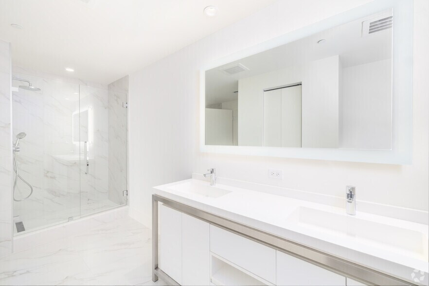 More Photos Of 2000 Metropica Way, Fort Lauderdale Apartments For Sale