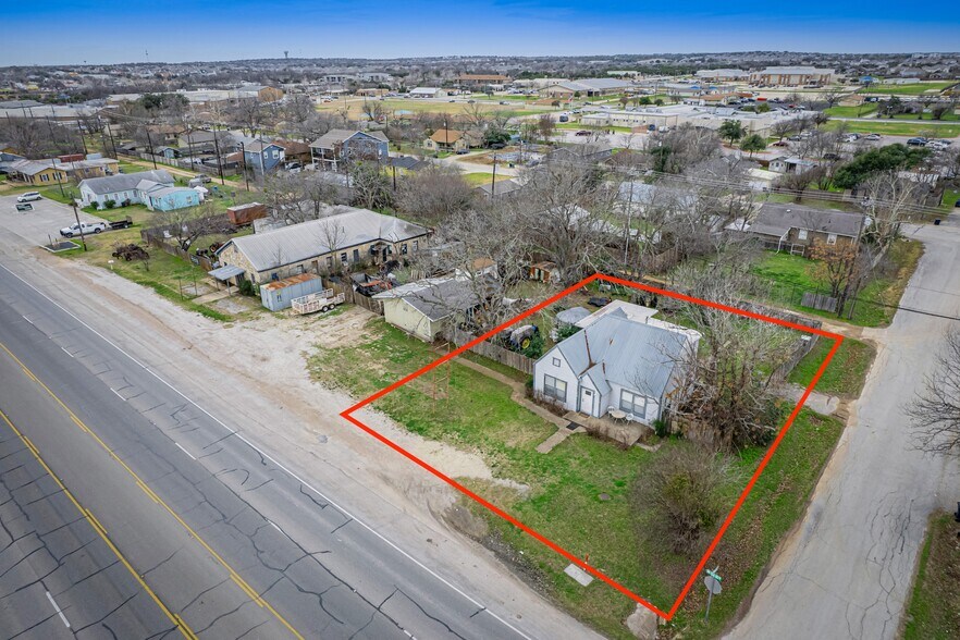More Photos Of 201 S Highway 183, Leander Flex For Sale
