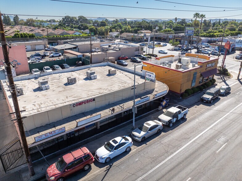 More Photos Of 7610 Sepulveda Blvd & 15243 Saticoy St., Van Nuys Land For Lease