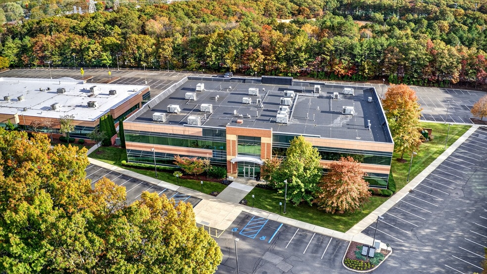 More Photos Of 6 Technology Dr, Setauket Unknown For Lease