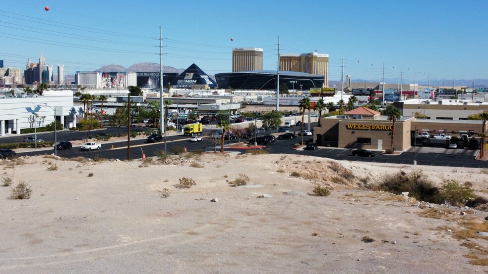 Primary Photo Of West Russell, Las Vegas Storefront For Lease