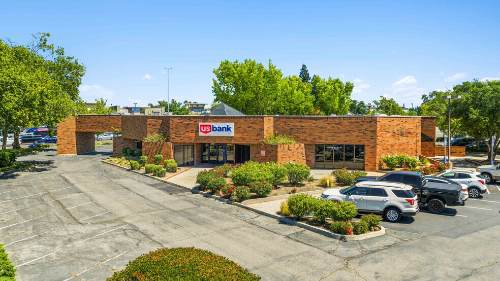 More Photos Of 6199 Sunrise Mall Rd, Citrus Heights Bank For Sale