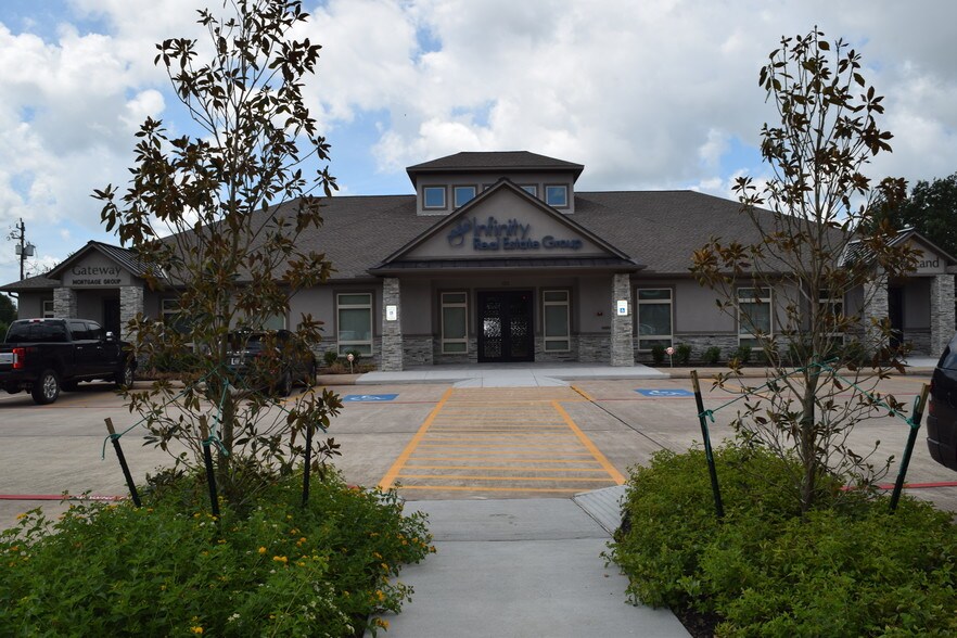 Primary Photo Of 1000 Broadway St, Pearland Office For Sale