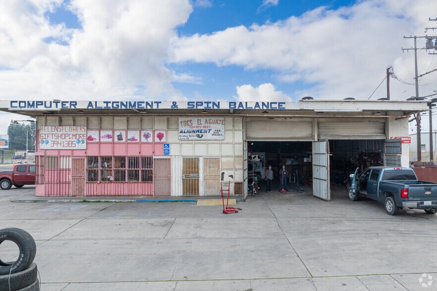 More Photos Of 555 Broadway St, Fresno Auto Repair For Sale