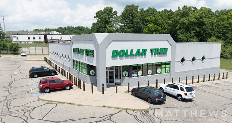 Primary Photo Of 600 North Ave, Battle Creek Convenience Store For Sale