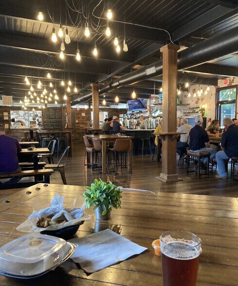 More Photos Of 354 W Meadow Rd, Eden General Retail For Sale